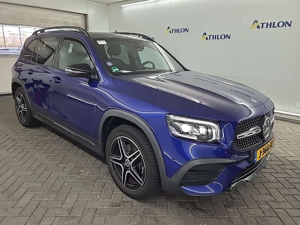 Mercedes-Benz GLB 200 Business Solution AMG