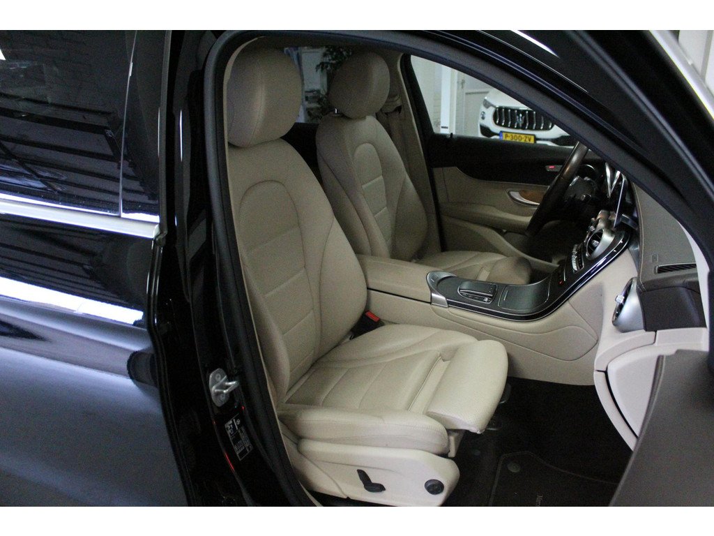 Mercedes-Benz EQA 250 Business Solution AMG