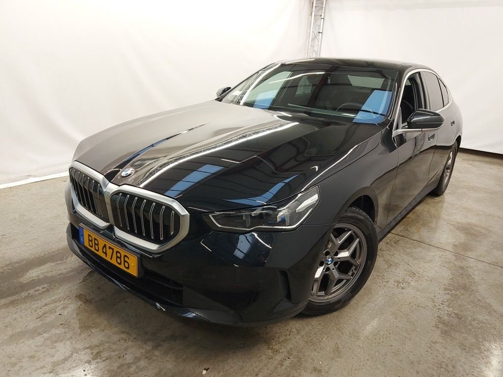 BMW 5 Series 520i
